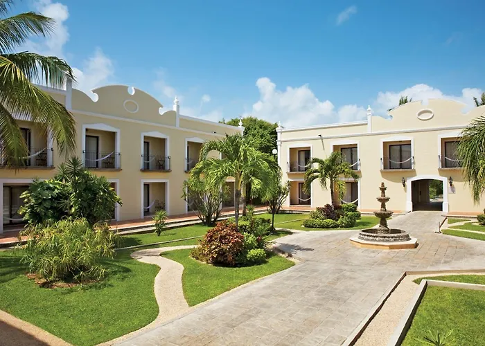 Dreams & Resort