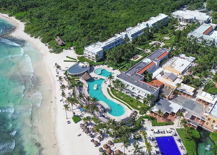 Dreams & Resort